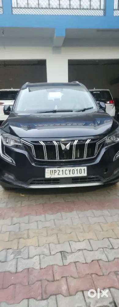 Mahindra Xuv700 Ax7 2023