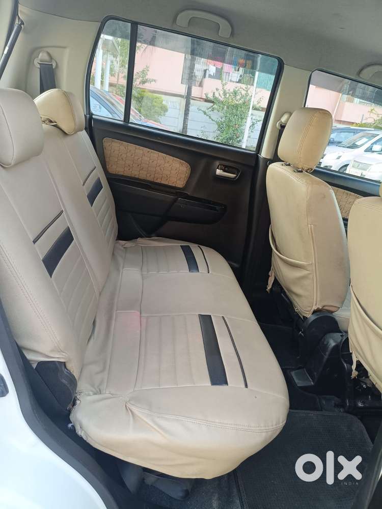Maruti Suzuki Wagon R 1.0 Vxi Ags, 2017, Petrol