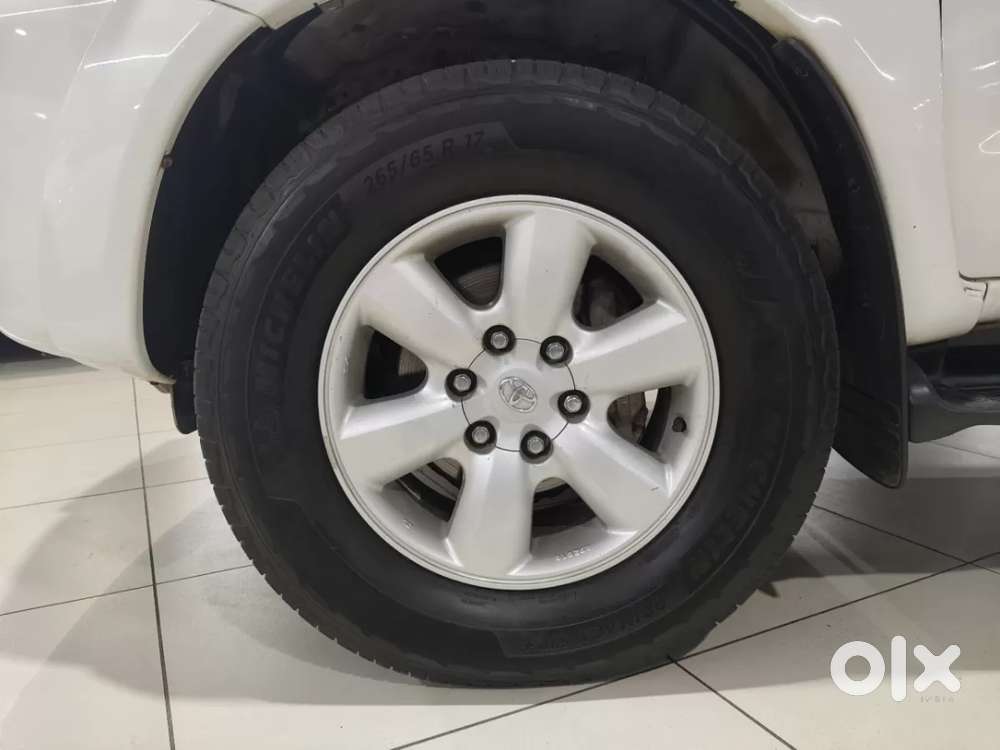Toyota Fortuner, 2011, Diesel
