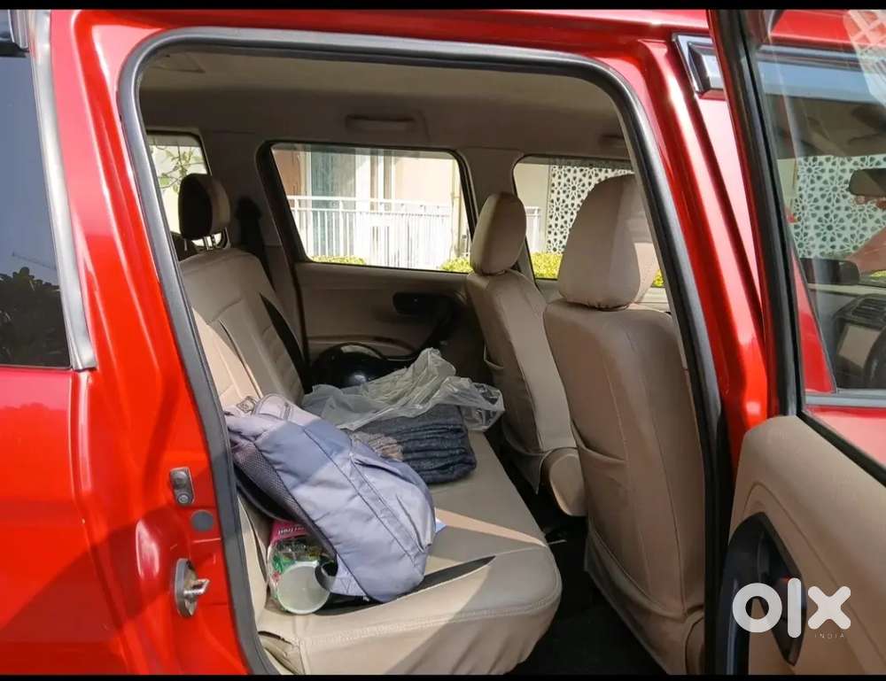 Showroom Piece 7 Seater Mahindra Diesel Suv