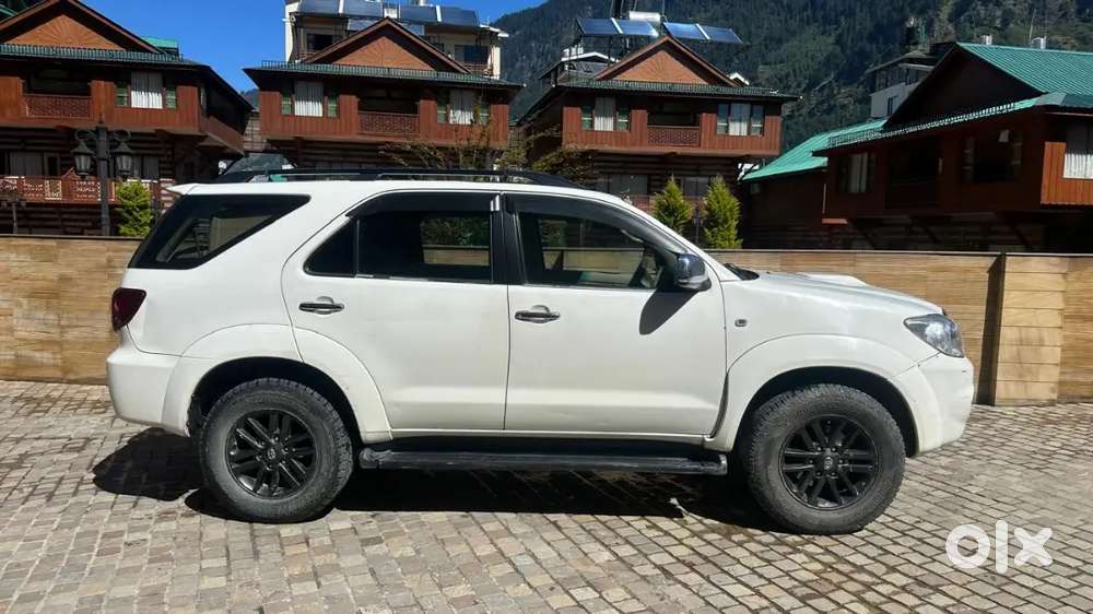 Toyota Fortuner 2010 Diesel Well Maintained