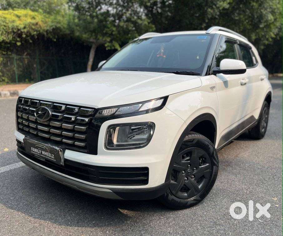 Hyundai Venue S 1.2 Petrol, 2023, Petrol