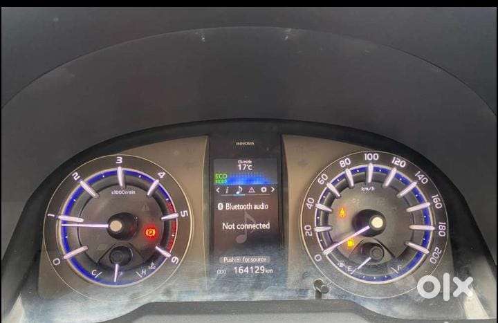 Toyota Innova Crysta 2.4 Vx Mt, 2016, Diesel