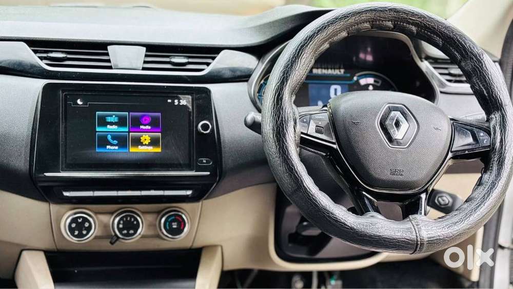 Renault Triber Rxt, 2023, Petrol