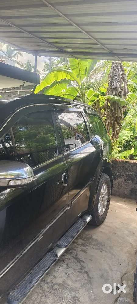 Mahindra Xuv500 2014.sep.