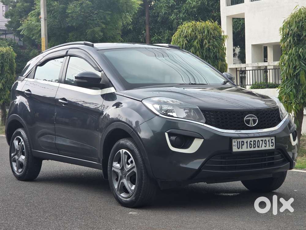 Tata Nexon 1.2 Revotron Xt, 2017, Petrol