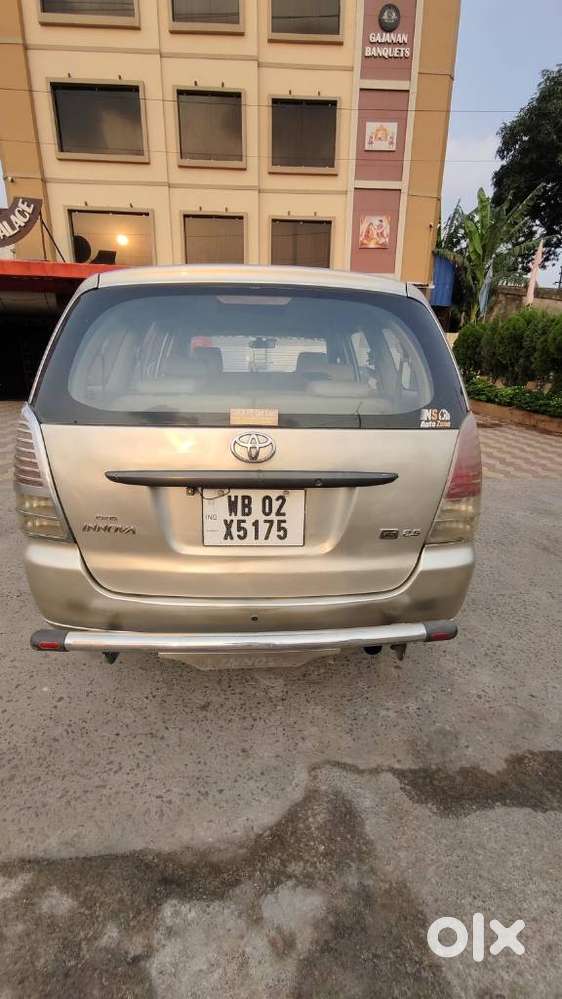 Toyota Innova 2.5 Vx 8 Str Bs-iii, 2007, Diesel