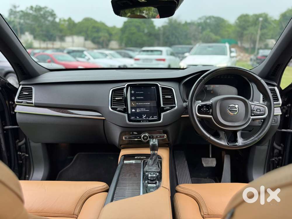 Volvo Xc90 Momentum Luxury, 2018, Petrol