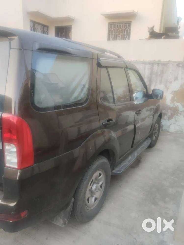 Tata Safari Storme