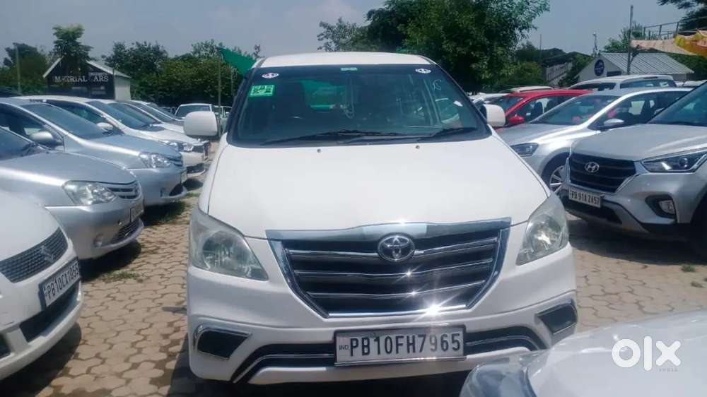 Toyota Innova 2.5 Gx 2015