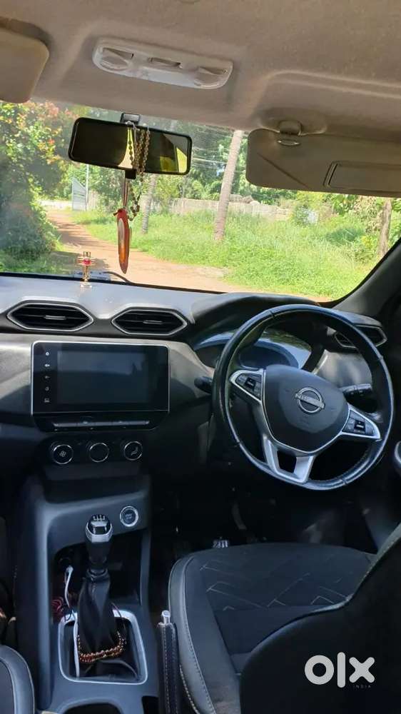Nissan Magnite Mt Xv Premium