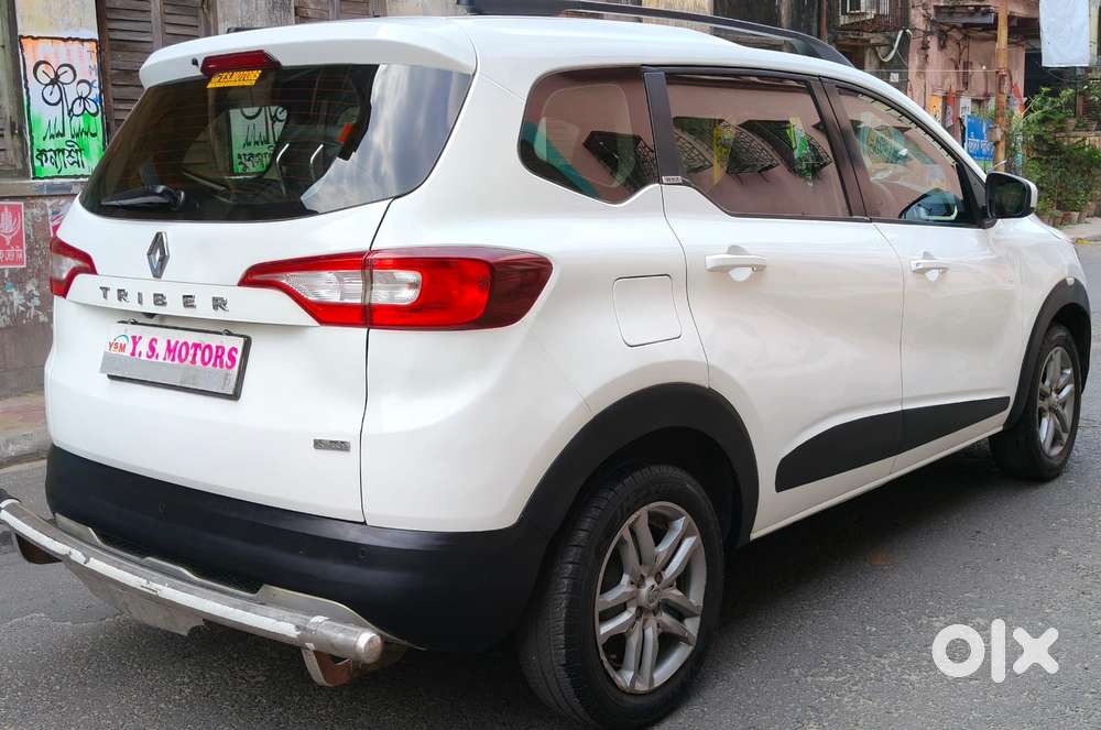 Renault Triber Rxz, 2021, Petrol