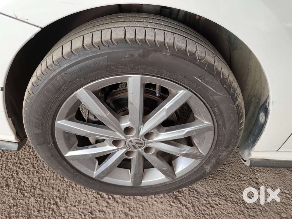 Volkswagen Vento 1.0 Highline Plus At, 2021, Petrol