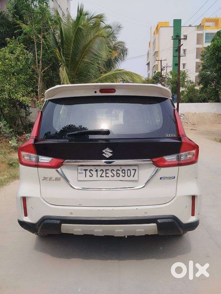 Maruti Suzuki Xl6 Alpha, 2021, Petrol