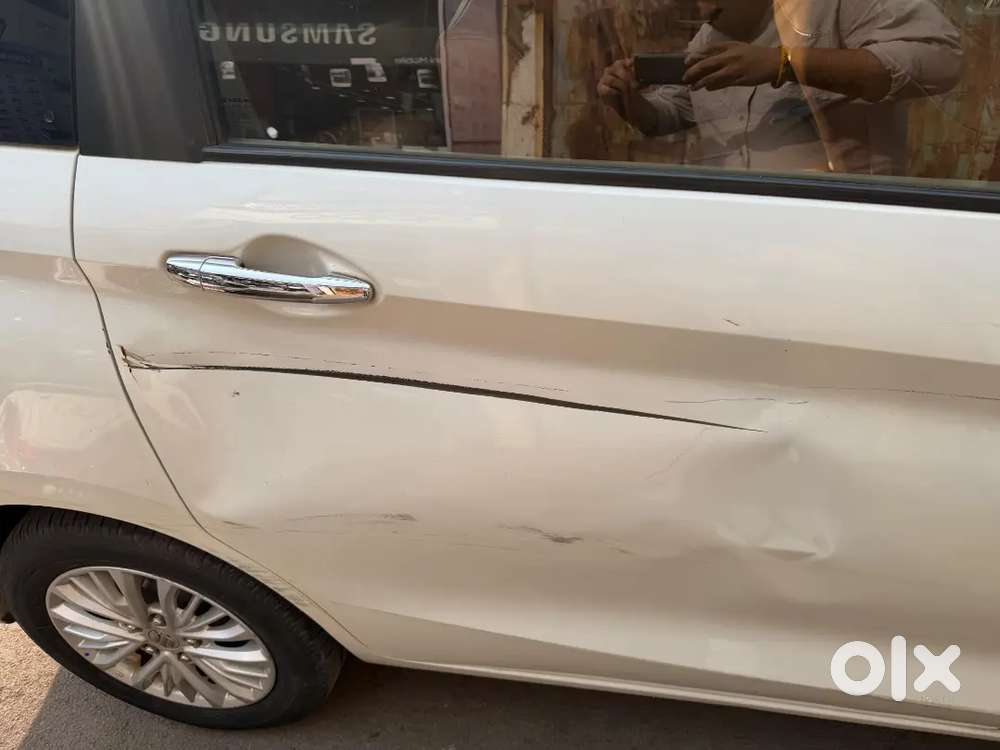Maruti Ertiga Bahut Kam Chali Hui Hai Mast Price Mai