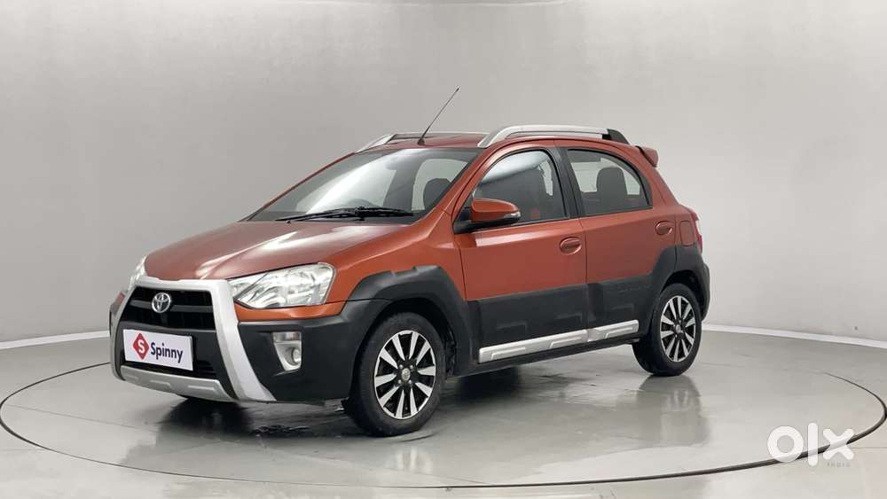 Toyota Etios Cross 1.2l G, 2018, Petrol