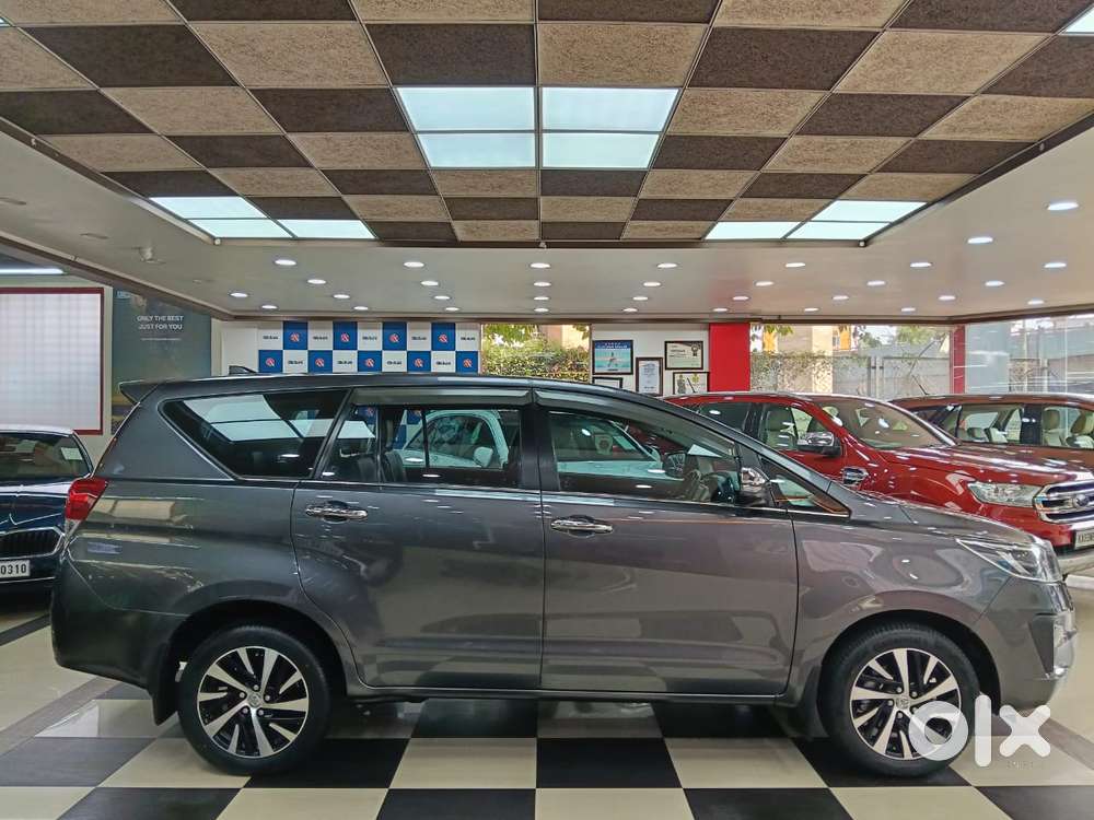 Toyota Innova Crysta 2.4 Z 7 STR, 2022, Diesel