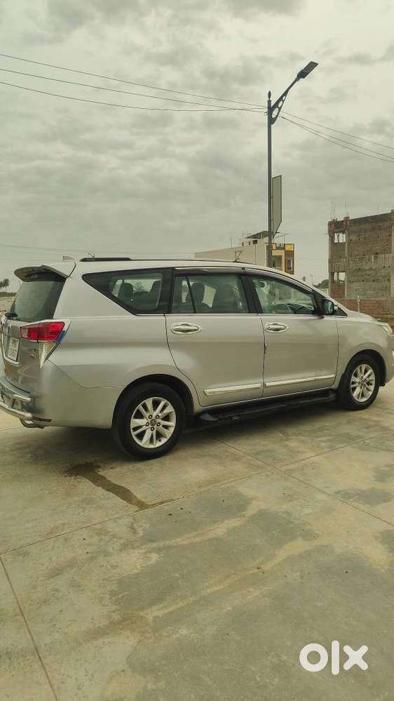 Toyota Innova Crysta 2.4 V 8 Str, 2018, Diesel