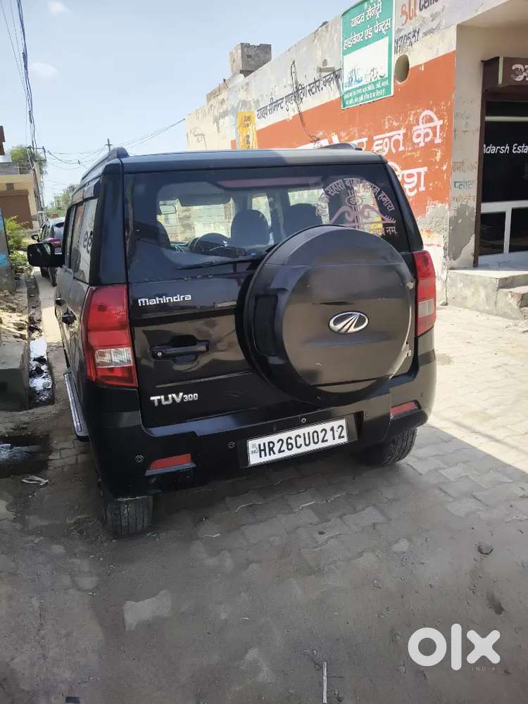 Mahindra Tuv 300 2016