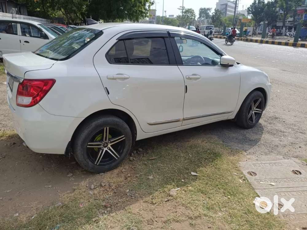 Maruti Suzuki Dzire 1.2 Vxi Amt, 2020, Petrol