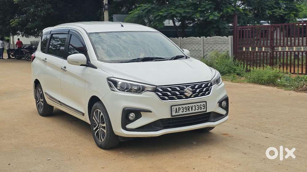 Maruti Suzuki Ertiga 1.5 Zxi Plus Shvs, 2023, Petrol