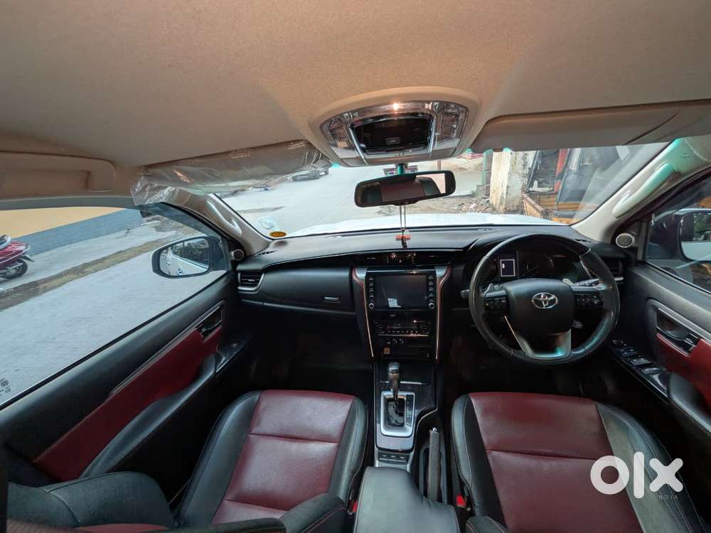 Toyota Fortuner Legender 4x4 At 2.8, 2023, Diesel
