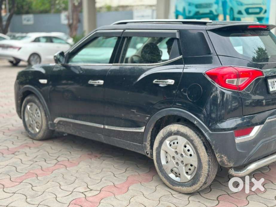 Mahindra Xuv300 W4, 2022, Petrol