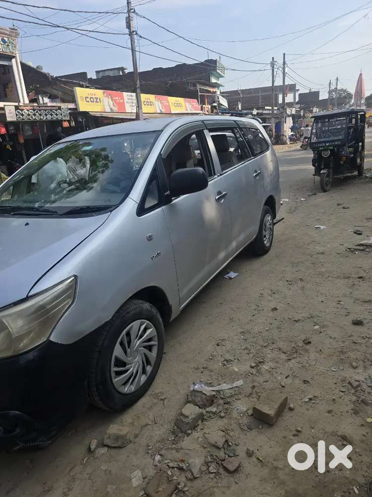 Toyota Innova Gx 2012