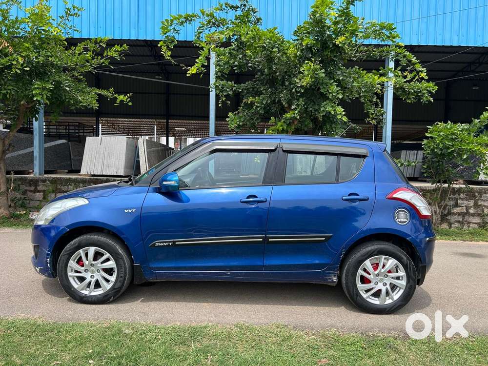 Maruti Suzuki Swift Vvt Zxi, 2013, Petrol