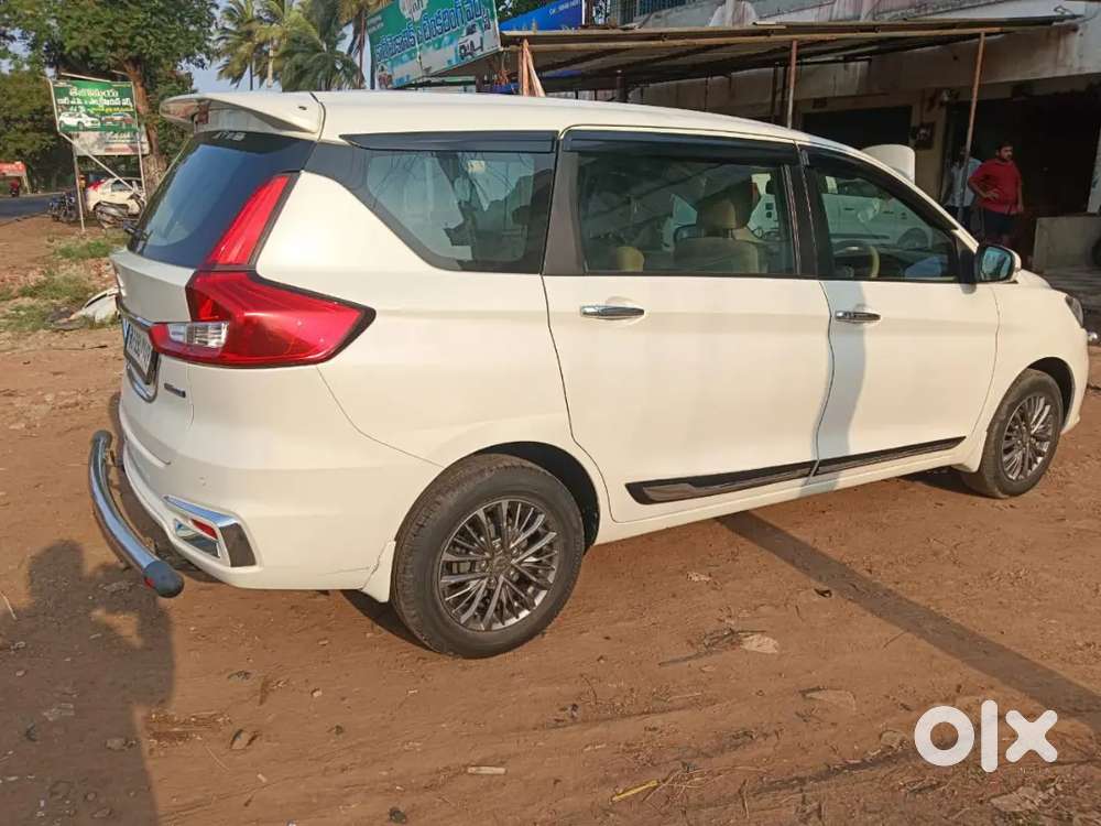 Maruti Suzuki Ertiga Smart Hybrid Zxi2021 Good Condition