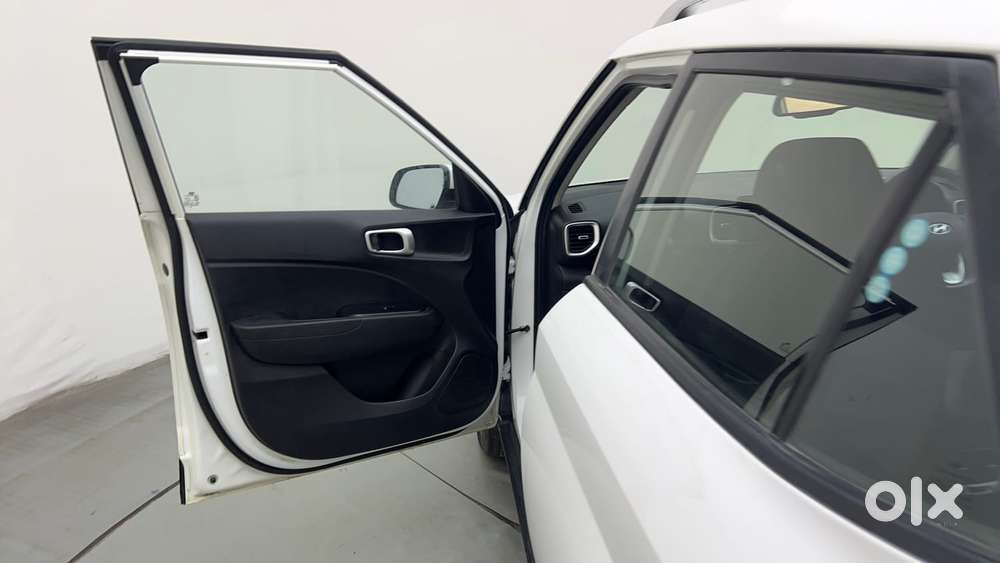 Hyundai Venue Sx Plus Turbo Dct, 2019, Petrol