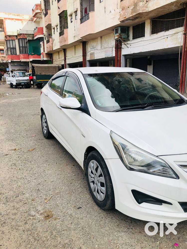 Hyundai Verna Crdi 1.4 E, 2015, Diesel