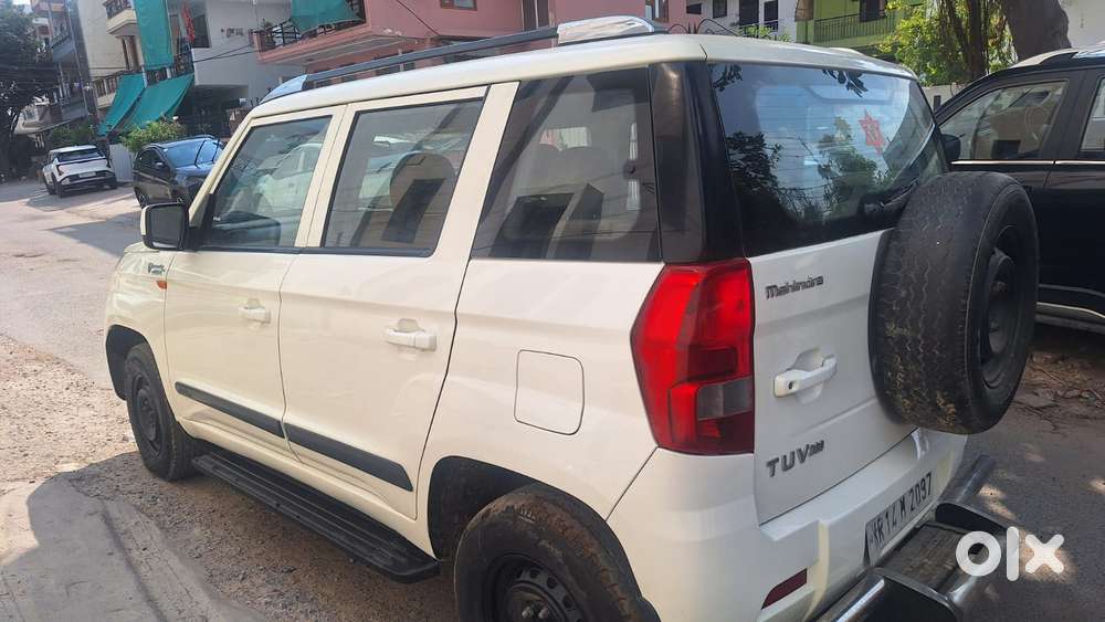Mahindra Tuv 300 T6 Plus, 2016, Diesel