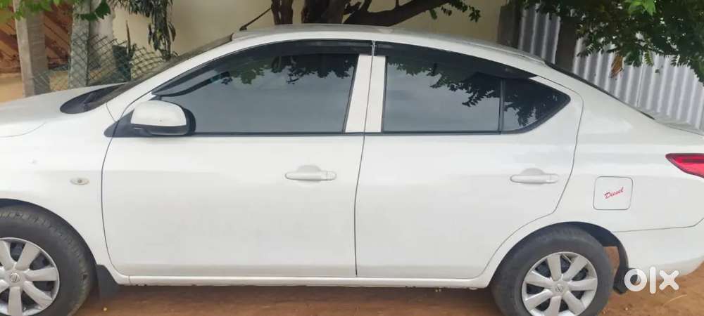 Nissan Sunny 2013 Diesel Car