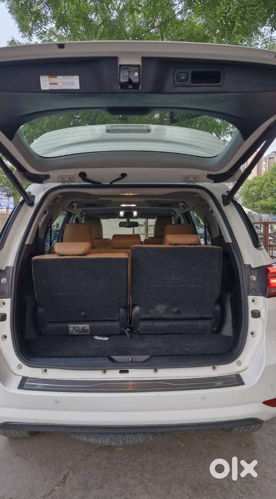 Toyota Fortuner 4x2 At 2.8 Diesel, 2022, Diesel