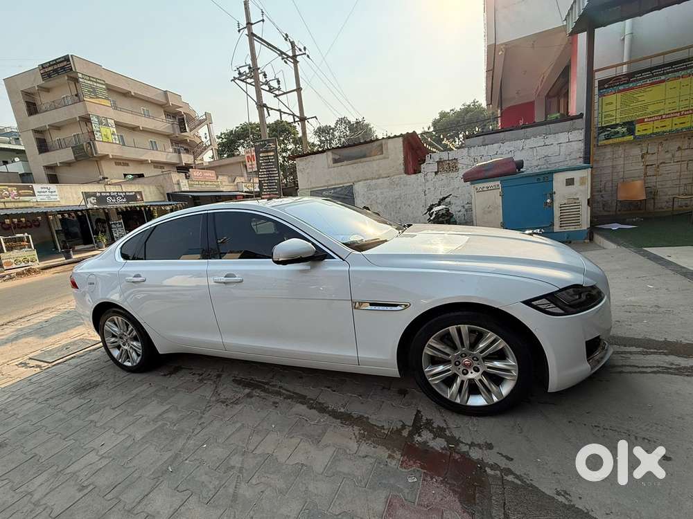 Jaguar Xf Diesel 2017