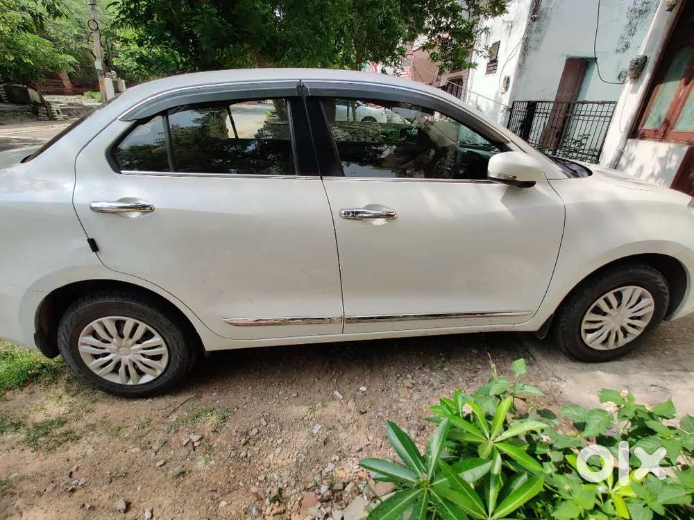 Maruti Suzuki Dzire 2021 Petrol 70000 Km Driven