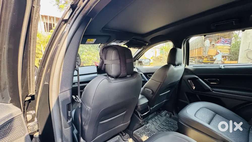 Tata Safari 6 Seater Diesel At Dark Edition Top Model