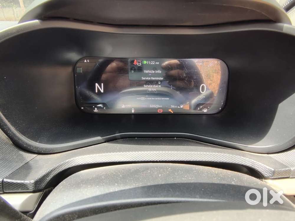 Tata Nexon Fearless Pr S 1.2 Revotron Petrol 7 Dca Dt, 2025, Petrol