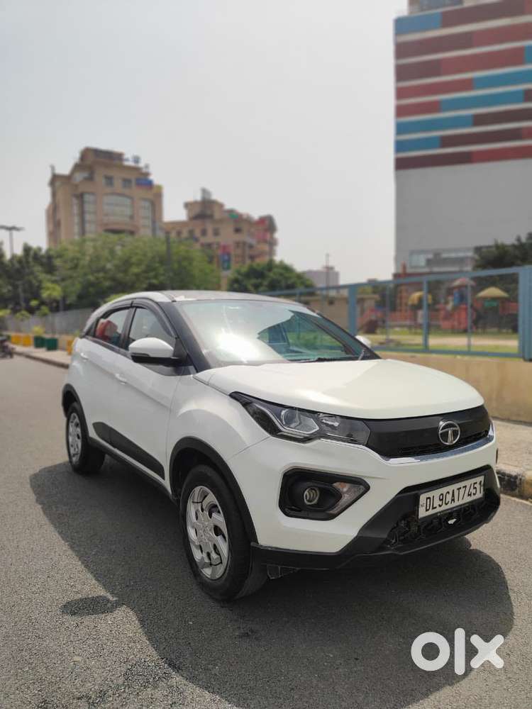 Tata Nexon 1.2 Revotron Xm (s), 2020, Petrol
