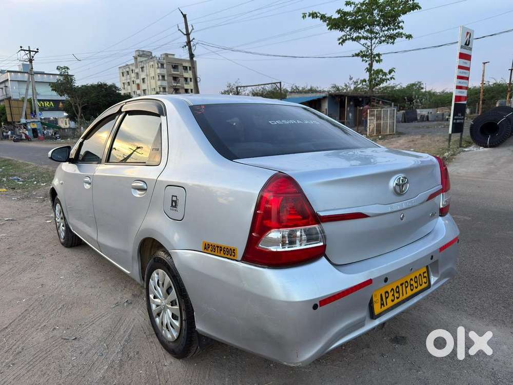 Toyota Etios 2017 Diesel Well Maintained