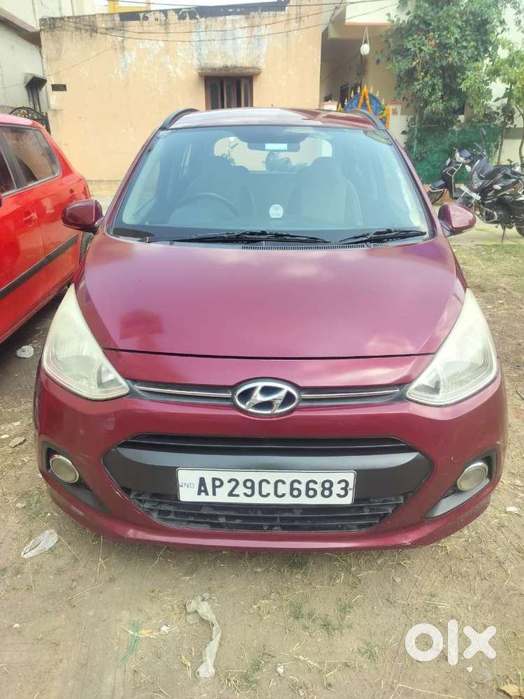 Hyundai Grand I10 Sportz 1.2 Petrol Manual | 2014 | 86,000 Km |