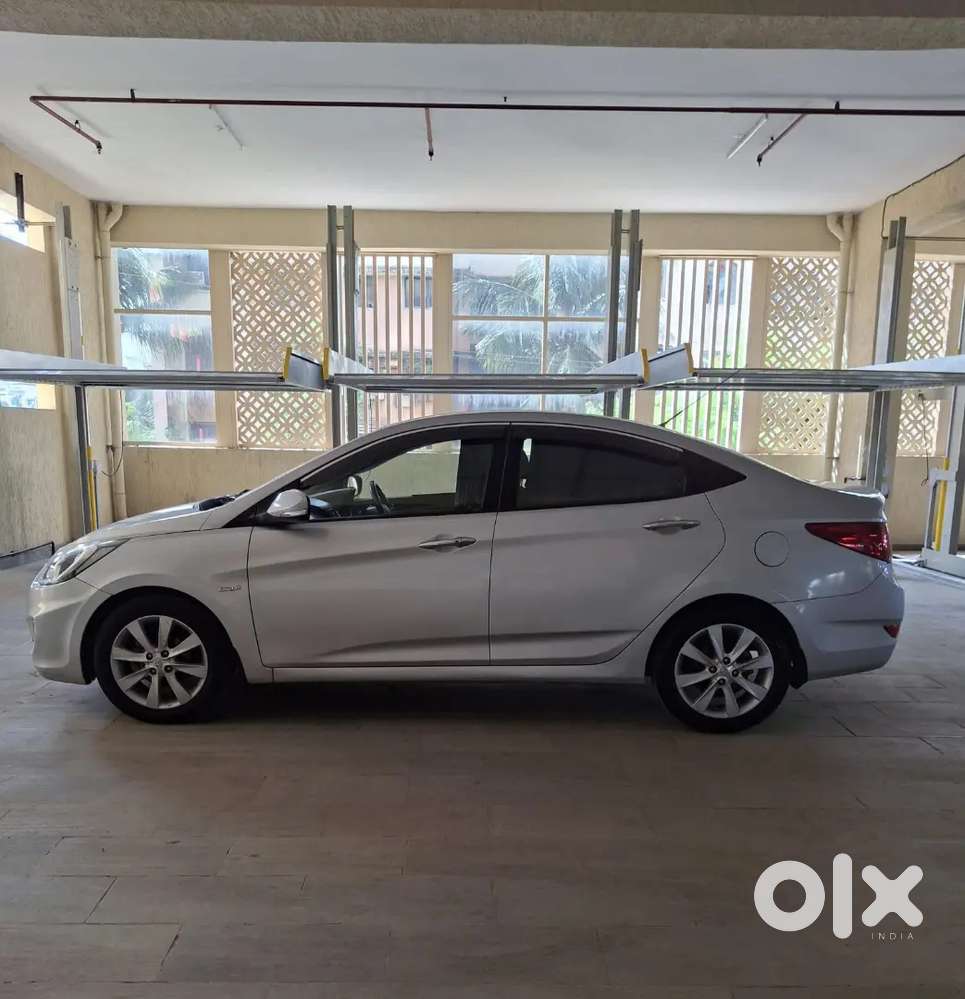 Hyundai Verna 1.6 Sx 2012