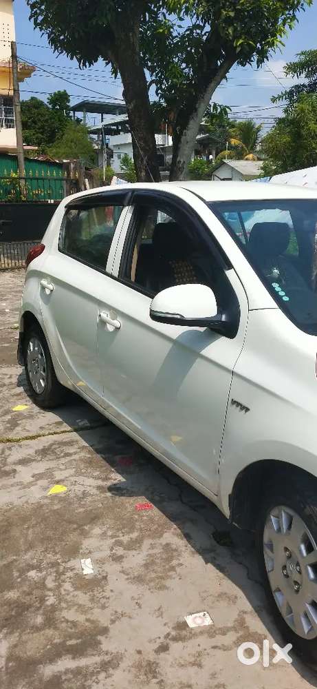Hyundai I20 Magna 2012 With 41734 Km