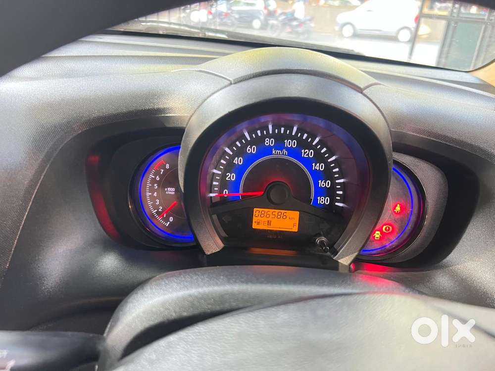 Honda Mobilio V I-vtec, 2015, Petrol