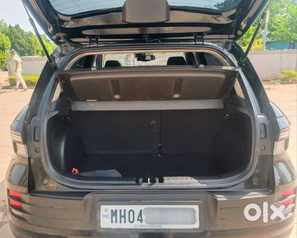 Hyundai Venue Sx (o) Mt 1.5 Diesel, 2024, Diesel