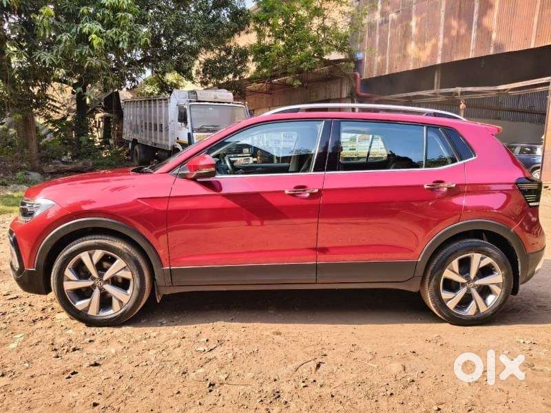 Volkswagen Taigun 1.0 Tsi Topline At, 2023, Petrol