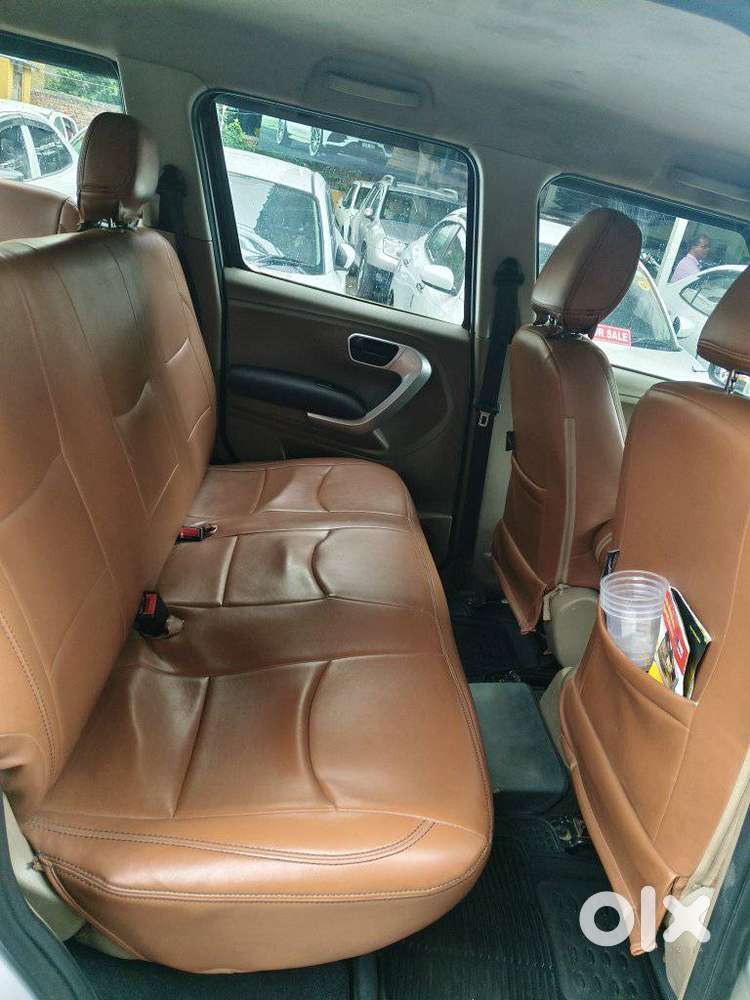 Mahindra Tuv 300 Mhawk100 T8, 2017, Diesel
