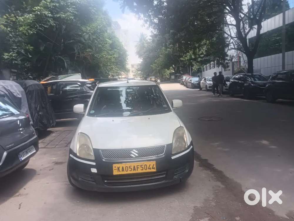 Maruti Suzuki Dzire 1.2 2016