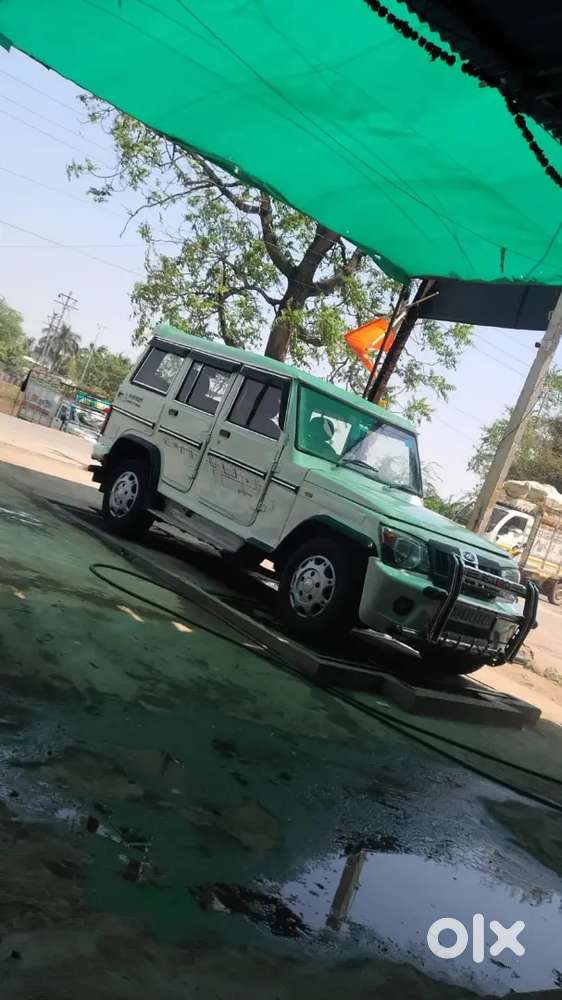 Bolero Slx 2wd With Ac & P.s.